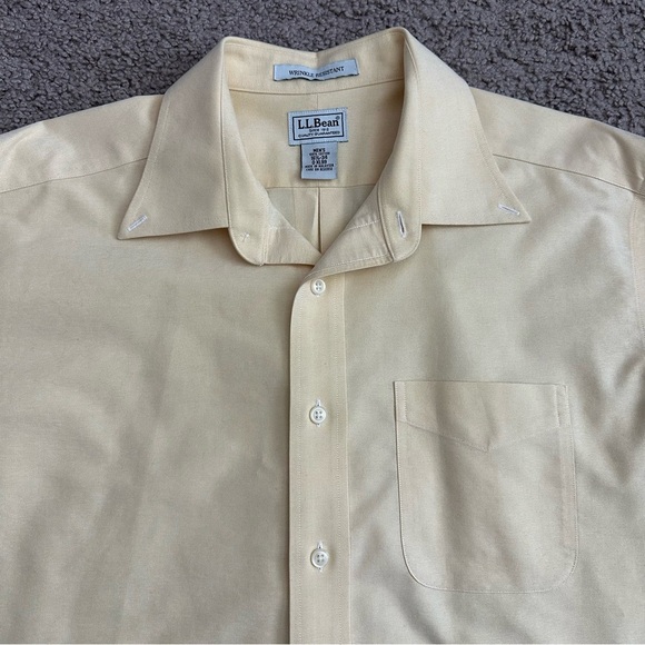 L.L.Bean Shirt Mens Size 16.5 Wrinkle Resistant Button Down Light Yellow - Picture 7 of 8